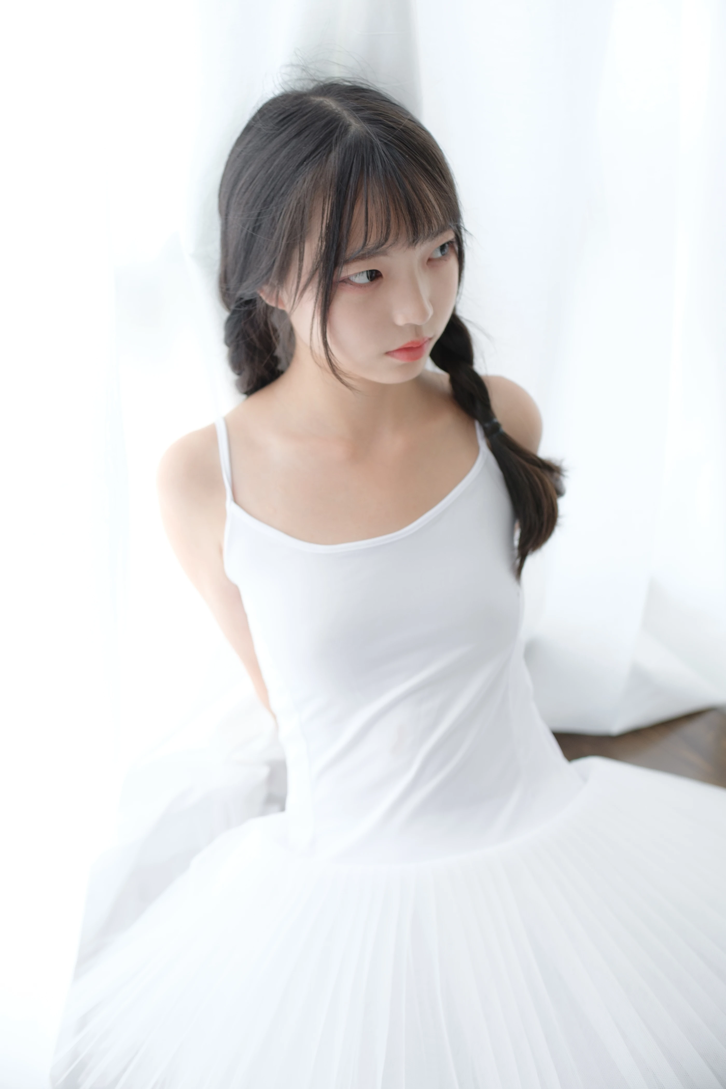 森萝财团 X-042 [115P 1V] 2